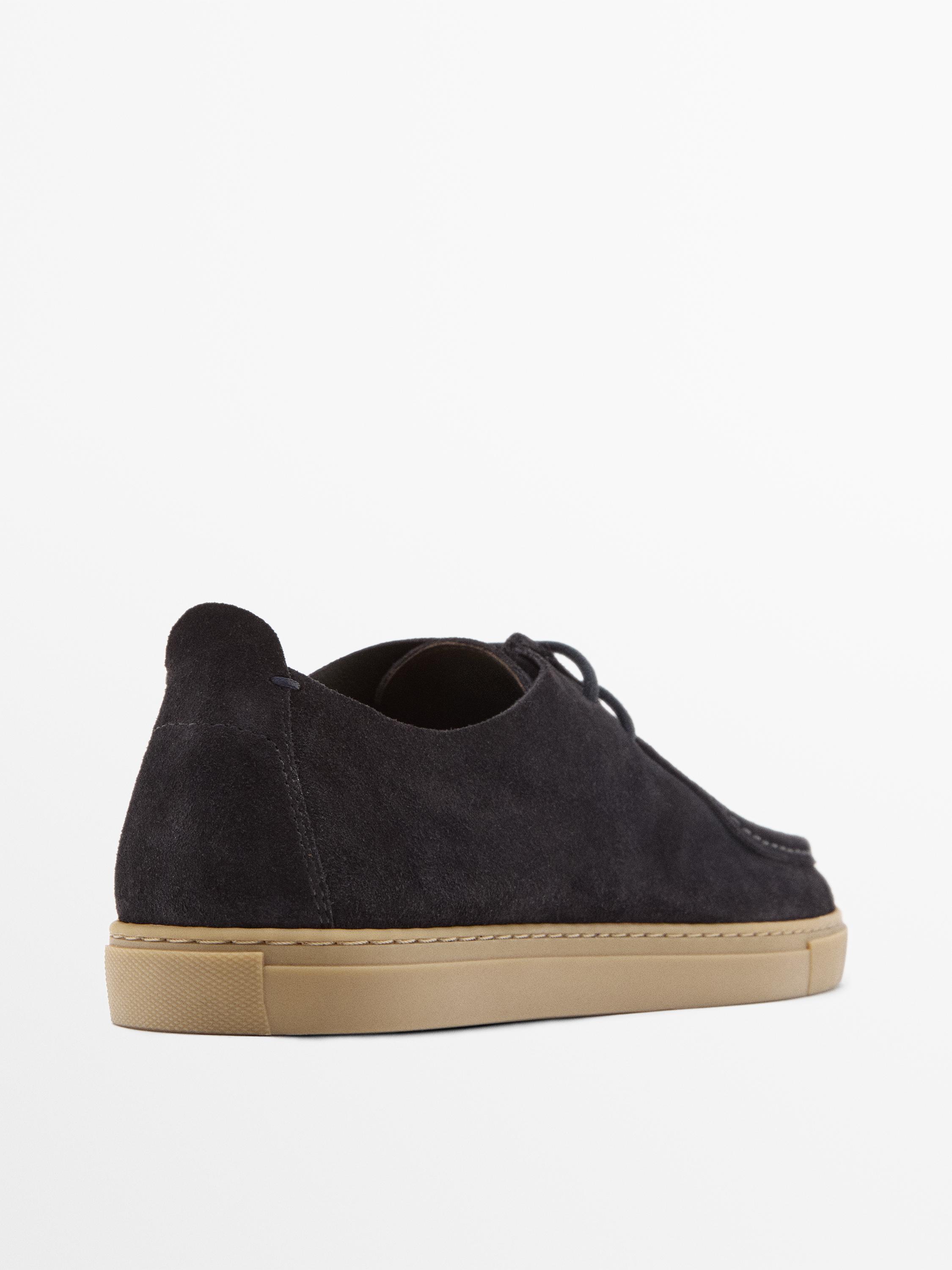 Chaussure à ganse en cuir souple